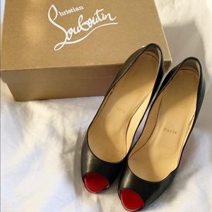 Christian Louboutin ‘Prive’ open toe pump